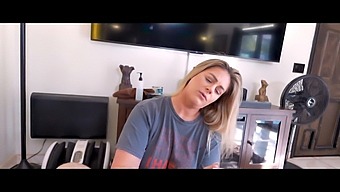 朋友们离婚了,妈妈想和我一起练习第1部分:Clover Baltimore